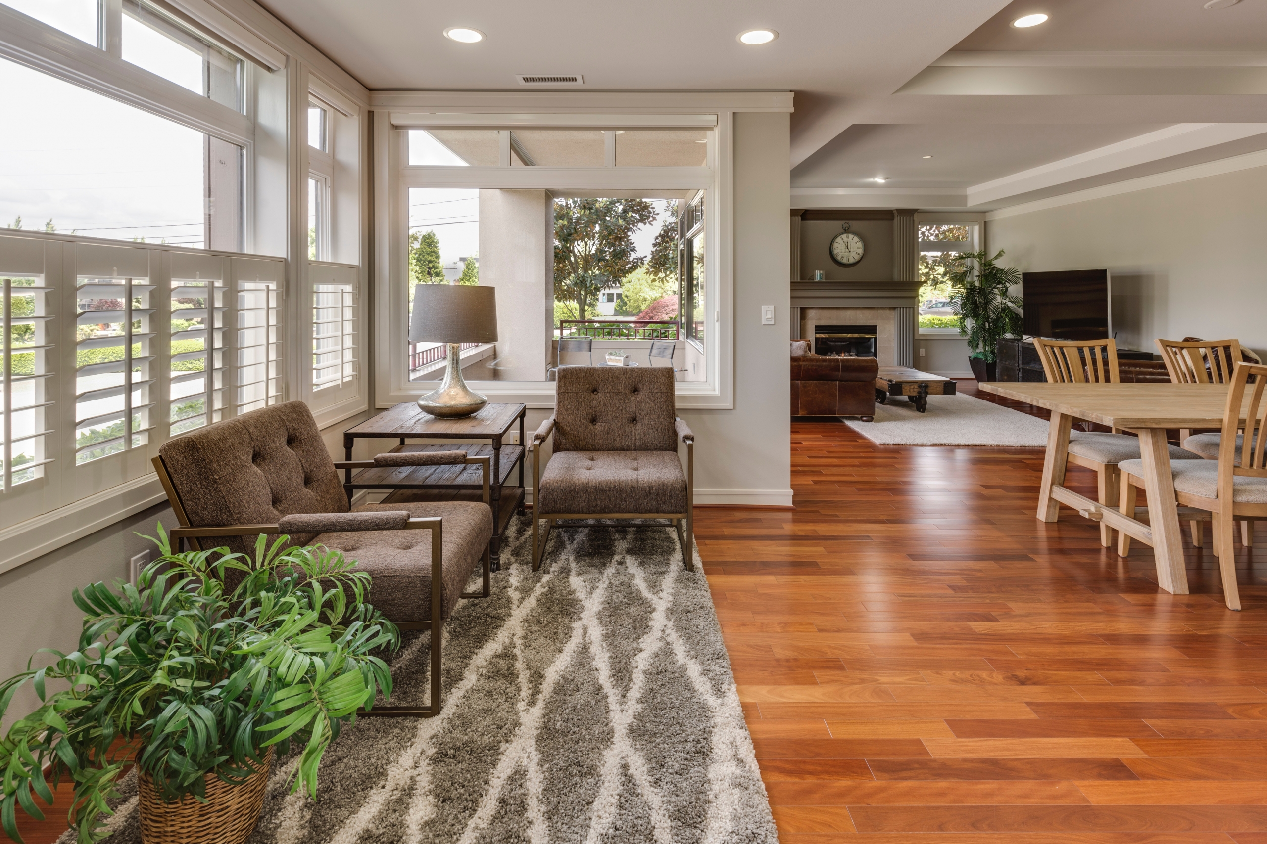 Furniture Placement – Roxana Design – Home Staging and Interior Design